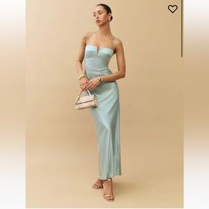 NWT Reformation Brie dress in color Aquamarine. Size 6.